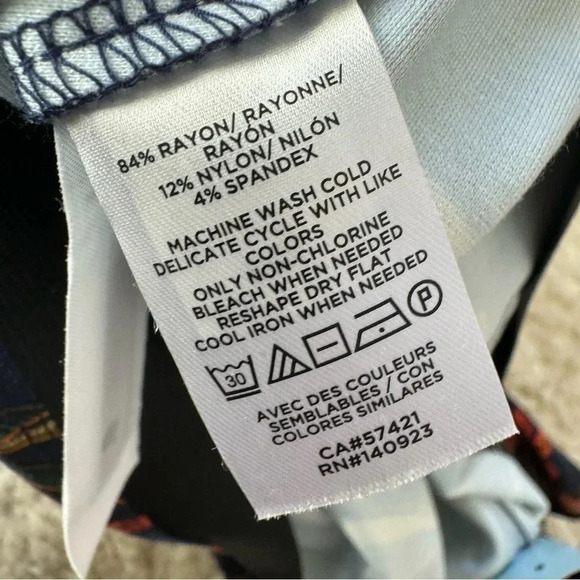 Loft Womens Floral Mini Skirt size XS petite - Picture 8 of 10